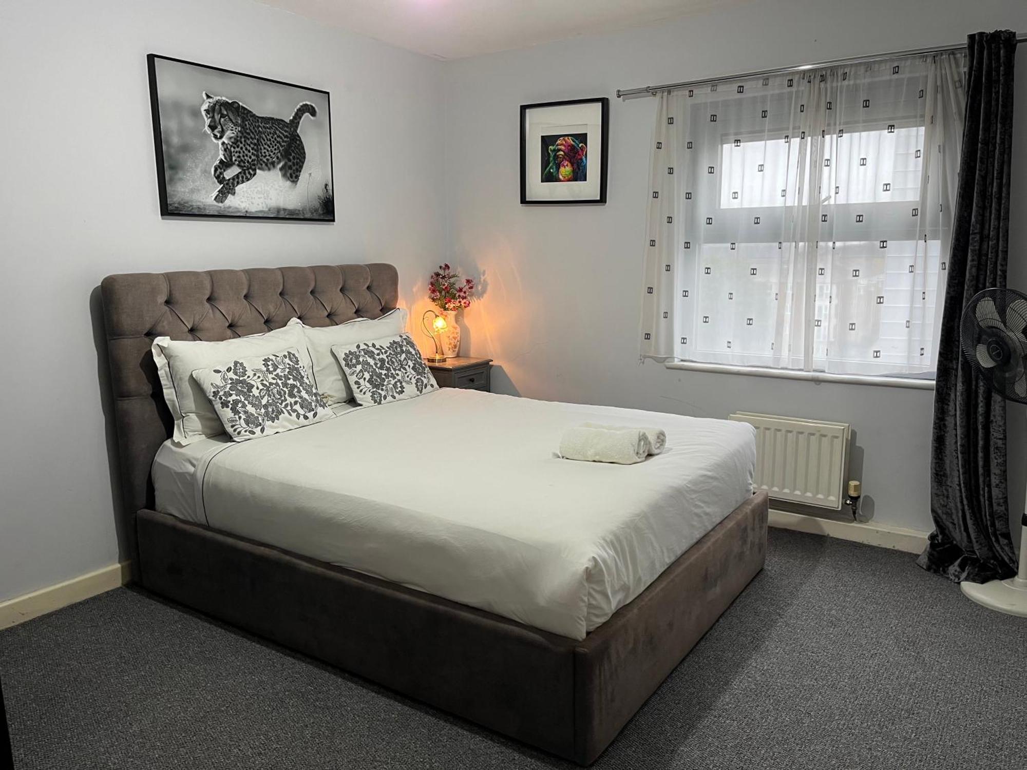 London Luxury Holiday Home B エクステリア 写真
