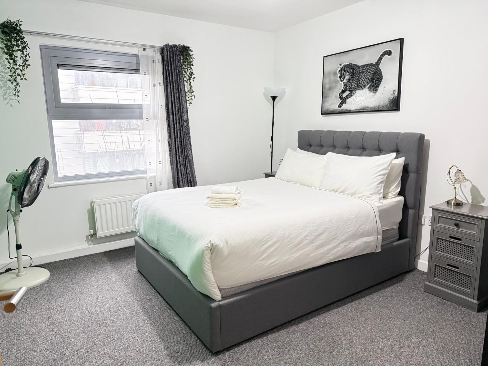 London Luxury Holiday Home B エクステリア 写真